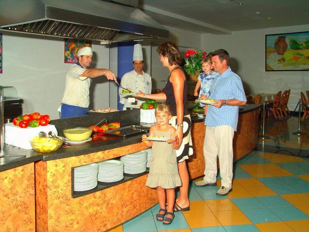 Club Hotel Drago Park Коста Калма Экстерьер фото